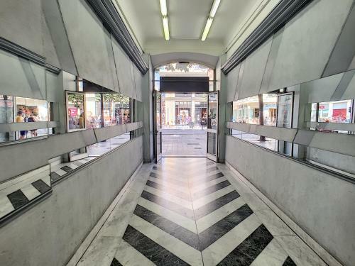 Apartamento Nestor&jeeves - "caesars" - Hyper Center - Shopping Avenue