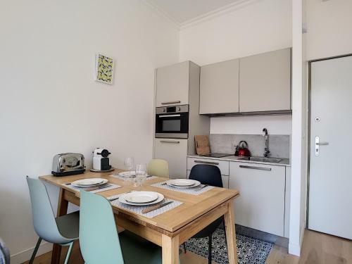Apartamento Nestor&jeeves - "caesars" - Hyper Center - Shopping Avenue