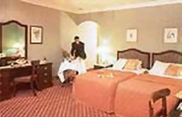 Glenlo Abbey Hotel