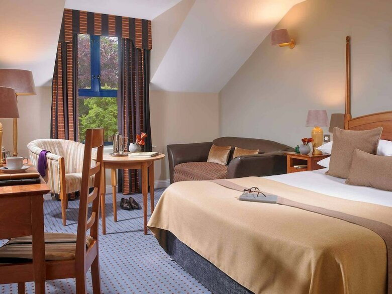 The Parkavon Hotel