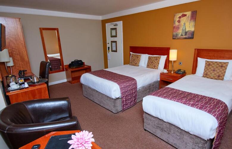 Hotel Eviston House