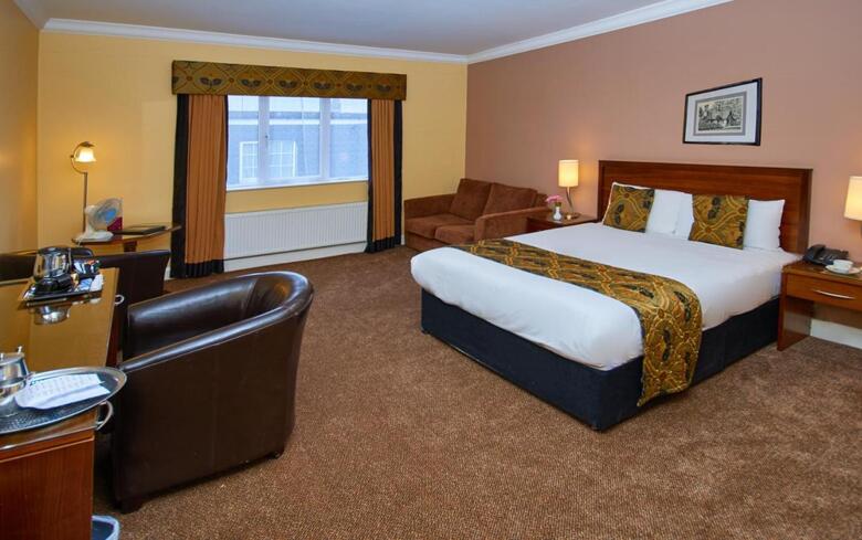 Hotel Eviston House