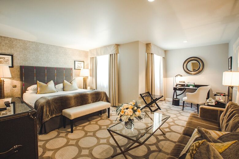 Hotel Grand Palace