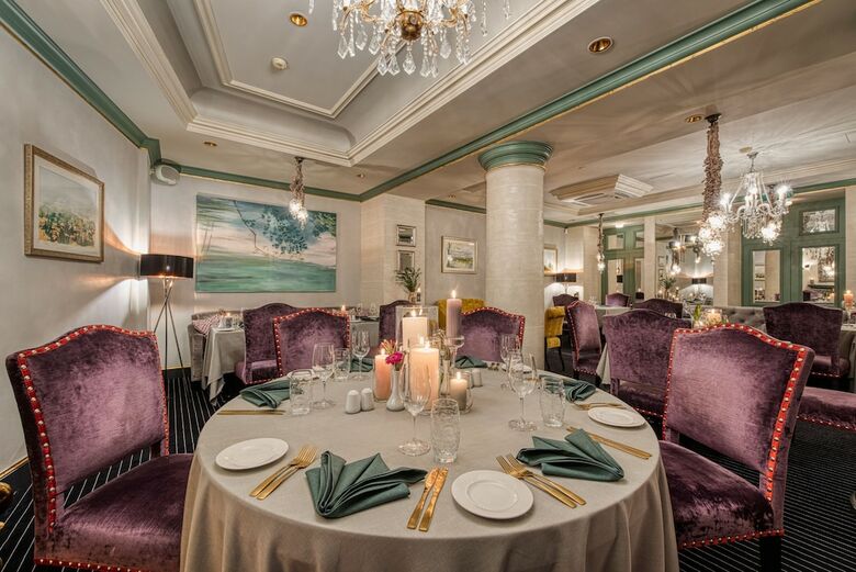 Hotel Grand Palace