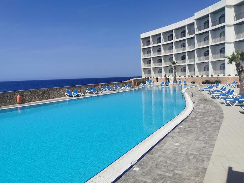 Hotel Paradise Bay