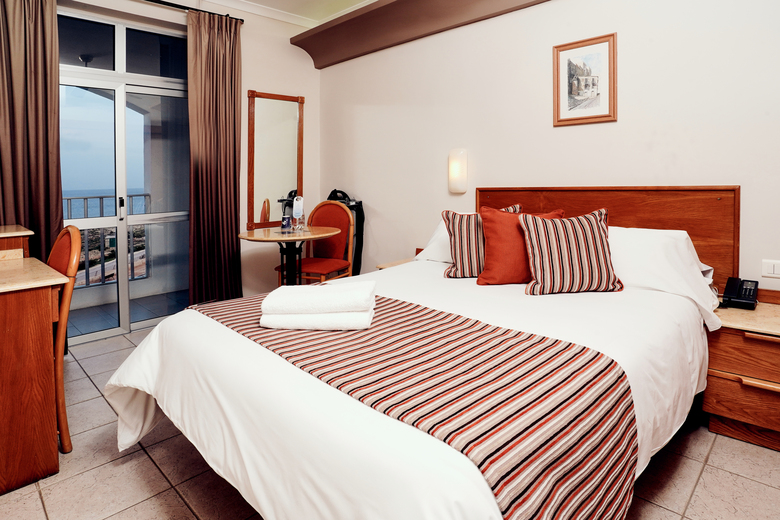 Hotel Paradise Bay