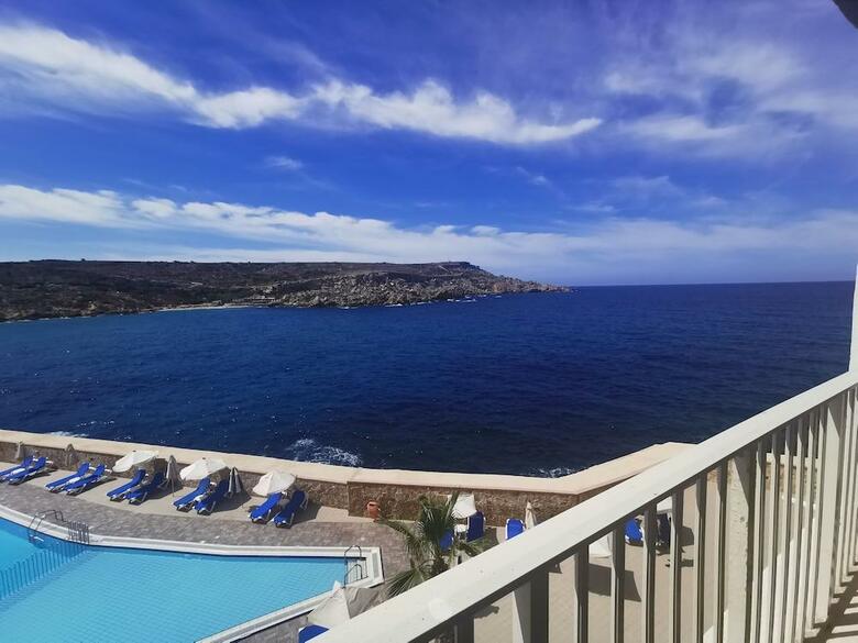 Hotel Paradise Bay
