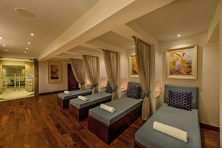 Grand Hotel