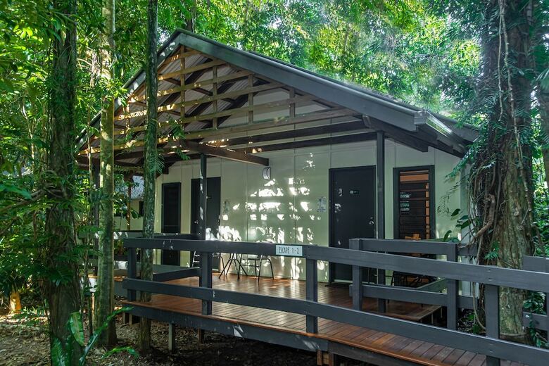 Hotel Cape Trib Beach House