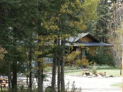 Bed & Breakfast Rustlers Lodge
