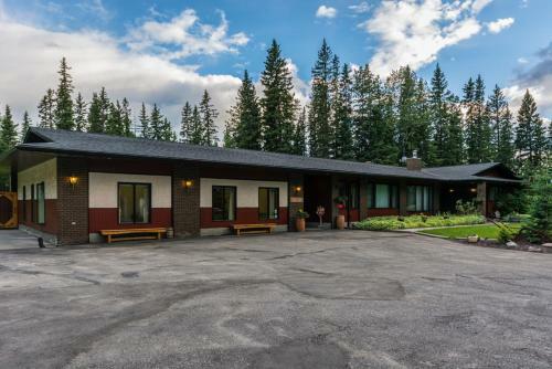 Bed & Breakfast Rustlers Lodge