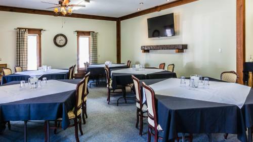 Bed & Breakfast Rustlers Lodge