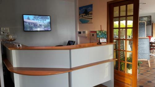 Hotel H�tel Restaurant Les Bruy�res