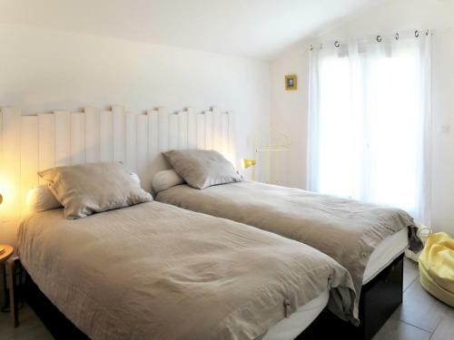 Holiday Home Ludovic Trarieux (svv120)