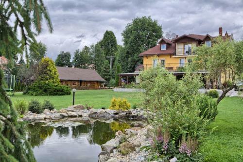 Hostal Penzion Fant�zia Michalov�