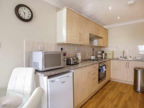 The Bolthole, Axminster