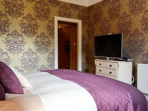 Craigendarroch House