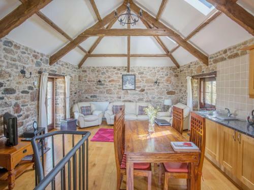 Sunnywell, Bodmin