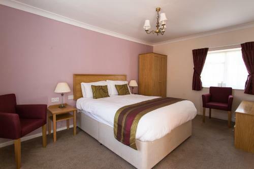 Blakeney Manor Hotel