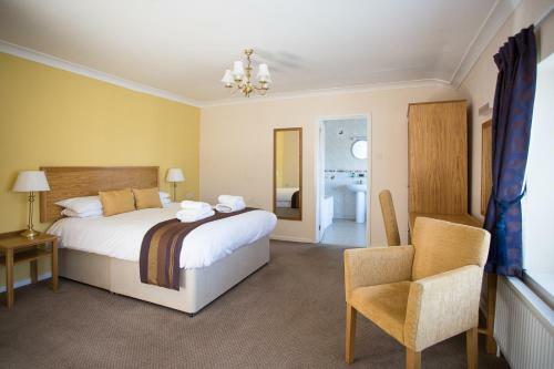 Blakeney Manor Hotel