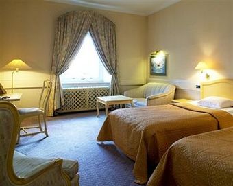 First Hotel Statt