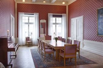 First Hotel Statt