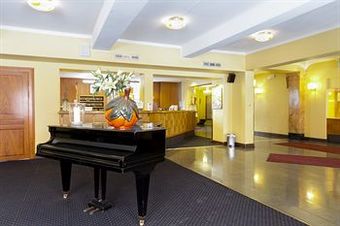 First Hotel Statt