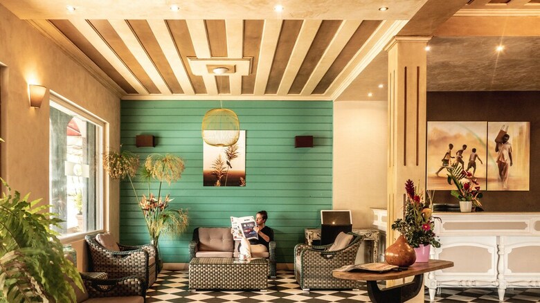 Hotel Sud H�tel