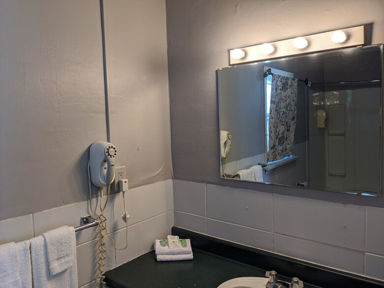 Motel Canadas Best Value Inn Port Colborne
