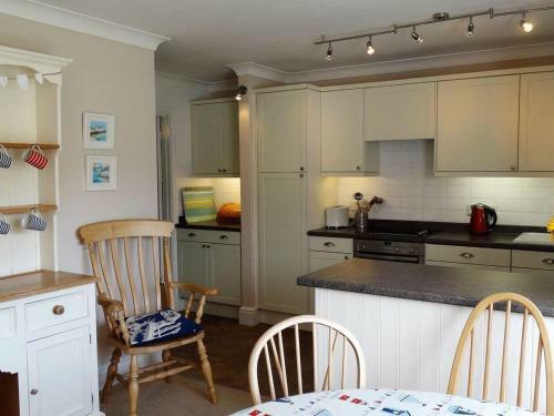 2 Smugglers Close, Branscombe