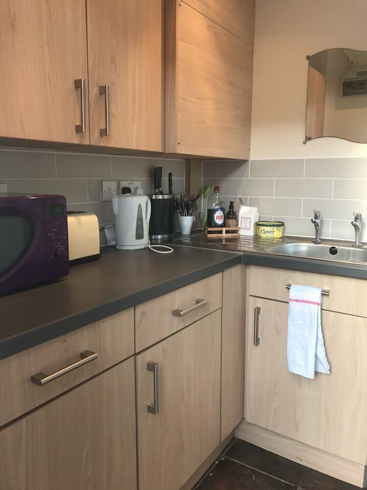 Lodge Goblin Coombe Glamping