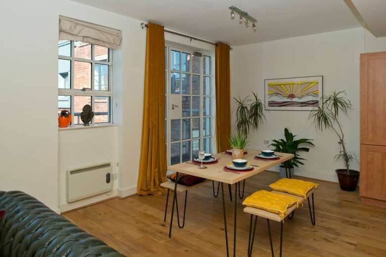 Apartamento 2 Bedroom City Centre Penthouse