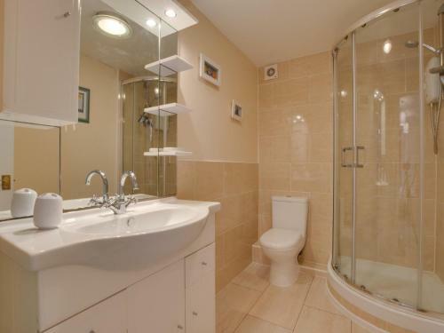 Modern Apartment In Carbis Bay Near Beach
