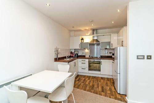 Racecourse Serviced Apartments