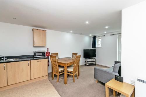 Racecourse Serviced Apartments