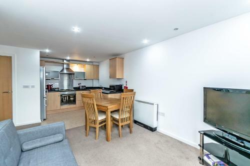 Racecourse Serviced Apartments
