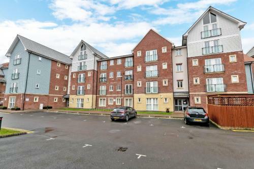 Racecourse Serviced Apartments