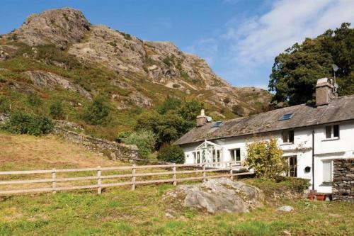 Poppy Cottage