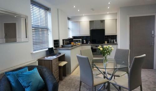 The Alderley Apartment