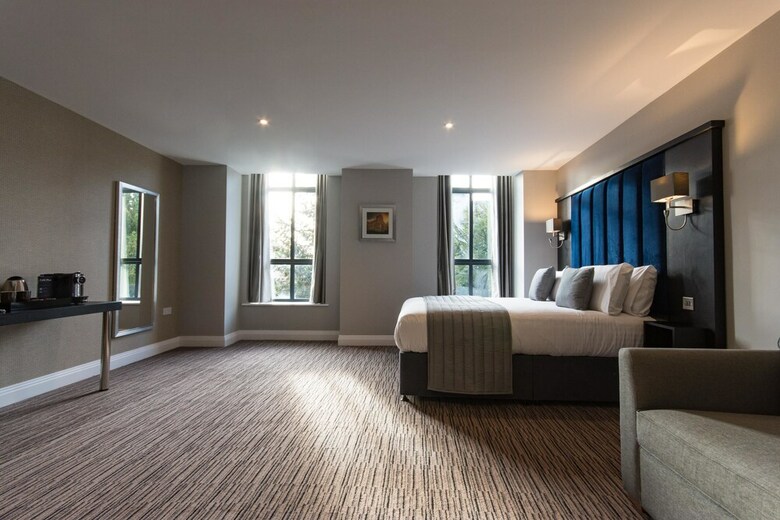 St Nicholas Hotel