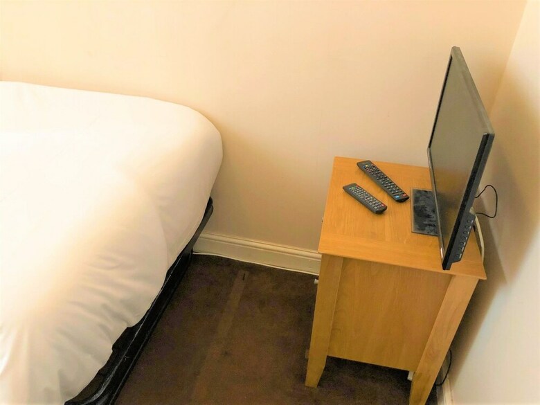Lodge Budget Rooms Crosskeys