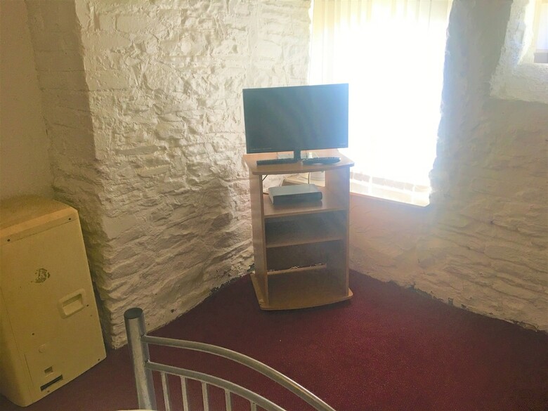 Lodge Budget Rooms Crosskeys