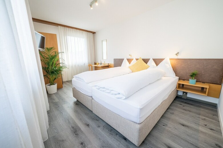Hotel & Restaurant Sonne