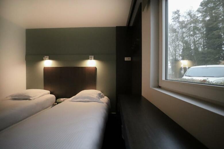 Hotel Bhotels