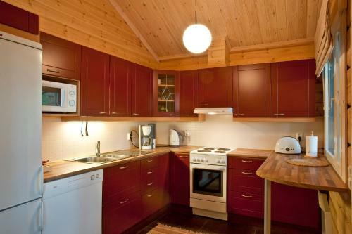 Lodge Hyv�l�n M�kit
