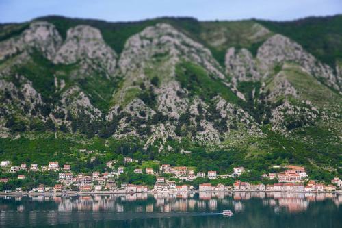 Apartments Lazarevi?