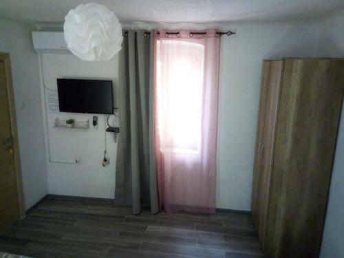 Vicky Apartments