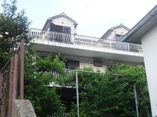 Apartments Coso