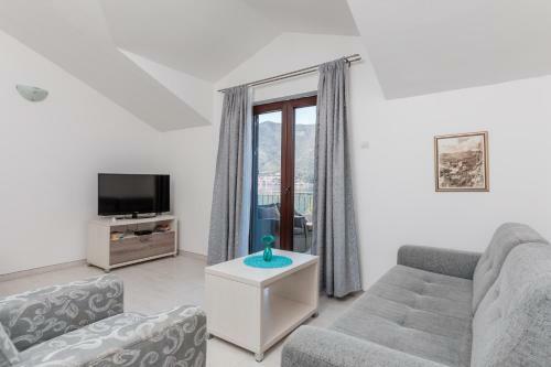 Apartments Miramar