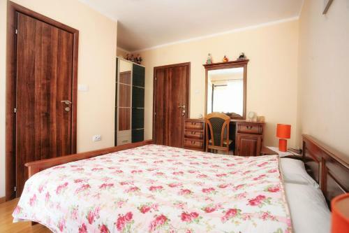 Apartments Simun